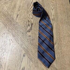 Jos A Bank Signature Collection Mens Blue Stripe 100% Silk Tie Made in Italy